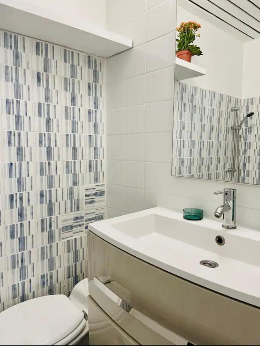 Appartement Moderne Quartier Saint Lazare Paryż Zewnętrze zdjęcie